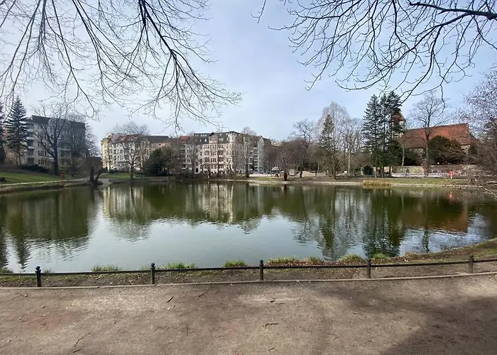 Side Park/historic/ber/thf برلين