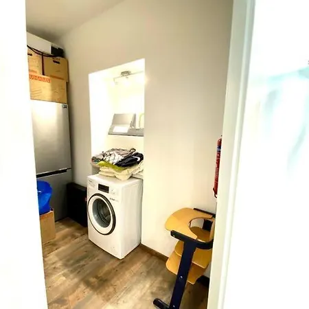 Side Park/historic/ber/thf דירה